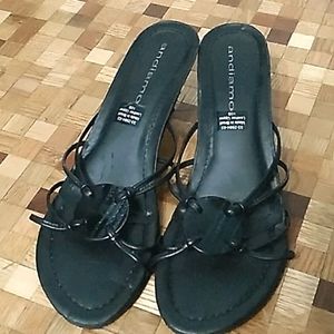 Size 10, ladies heels, leather,  1.5in. To 2in.